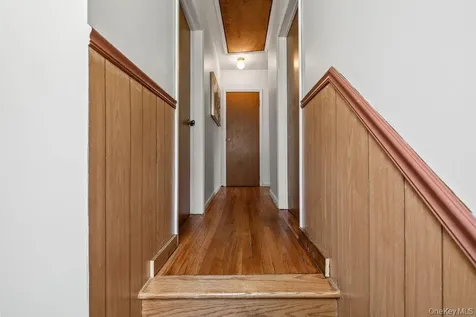 29 Blauvelt Avenue West Haverstraw NY 10993