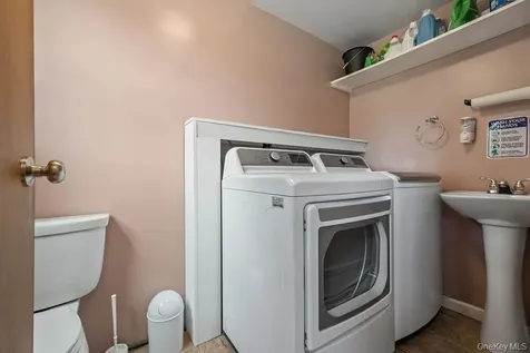 29 Blauvelt Avenue West Haverstraw NY 10993