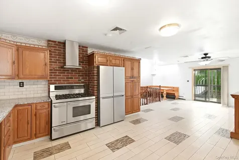 138 Arthur Avenue Thornwood NY 10594