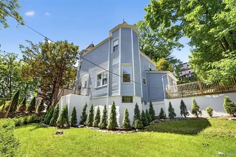 15 Desmond Avenue Bronxville NY 10708