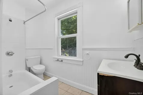 15 Desmond Avenue Bronxville NY 10708