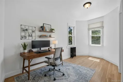 15 Desmond Avenue Bronxville NY 10708
