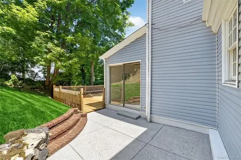 15 Desmond Avenue Bronxville NY 10708