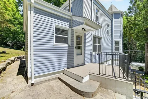 15 Desmond Avenue Bronxville NY 10708