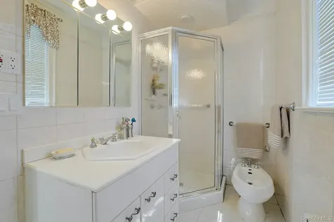 516 Bellwood Avenue Sleepy Hollow NY 10591