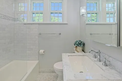 516 Bellwood Avenue Sleepy Hollow NY 10591