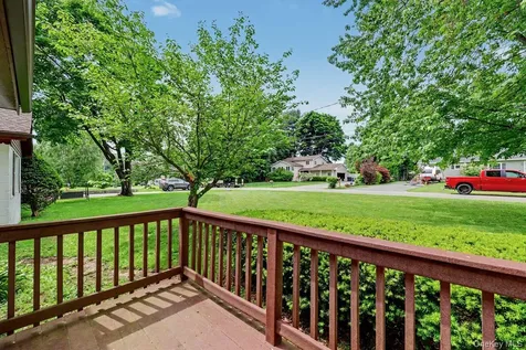 59 Oakwood Drive Brewster NY 10509