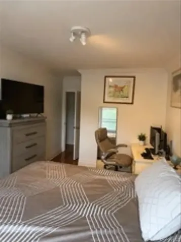 4782 Boston Post Road Pelham NY 10803