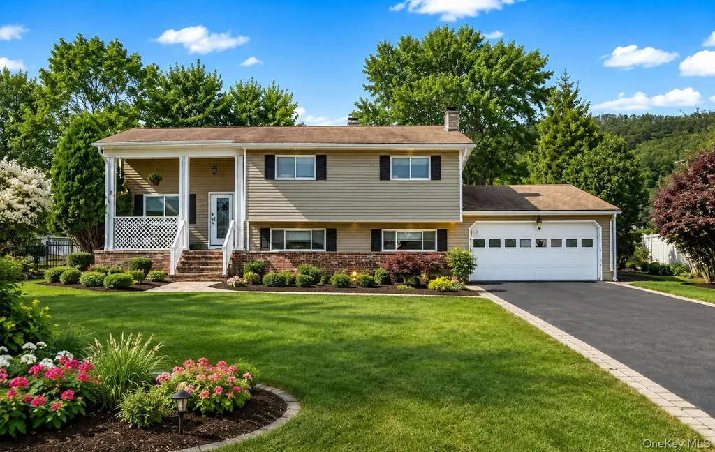 46 Merriewold Lane N Monroe NY 10950