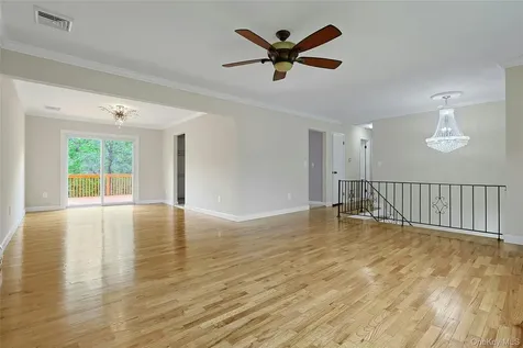 17 Quaspeak Road Congers NY 10920