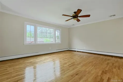 17 Quaspeak Road Congers NY 10920