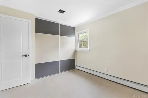 25 Adrienne Lane Hauppauge NY 11788