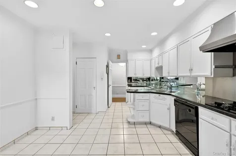 10 Brooklands Bronxville NY 10708