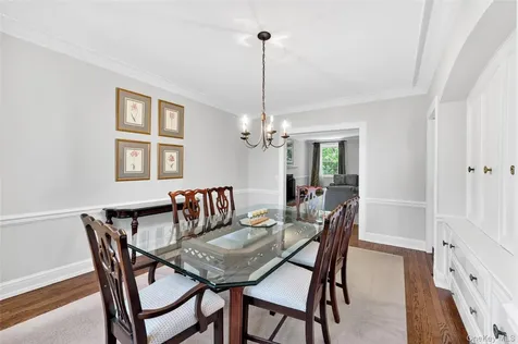 10 Brooklands Bronxville NY 10708