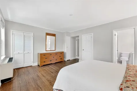 10 Brooklands Bronxville NY 10708