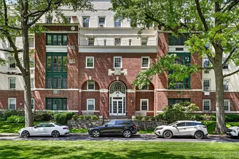 10 Brooklands Bronxville NY 10708