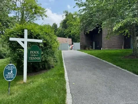 352 N Greeley Avenue Chappaqua NY 10514