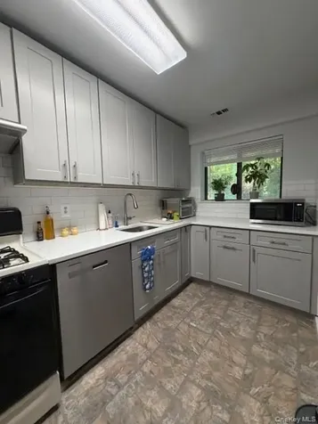 352 N Greeley Avenue Chappaqua NY 10514