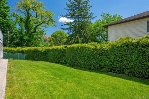 49 N Chatsworth Avenue Larchmont NY 10538
