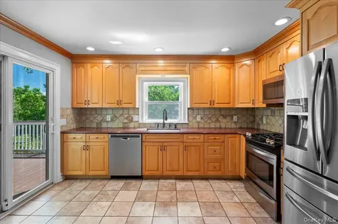 49 N Chatsworth Avenue Larchmont NY 10538