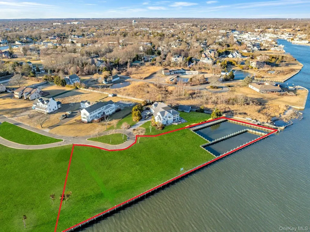 Lot 4 And Lot 11 Overlea Court Bay Shore NY 11706