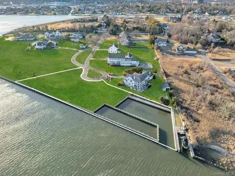 Lot 4 And Lot 11 Overlea Court Bay Shore NY 11706