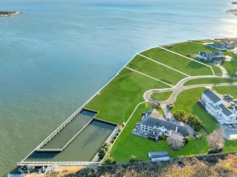 Lot 4 And Lot 11 Overlea Court Bay Shore NY 11706