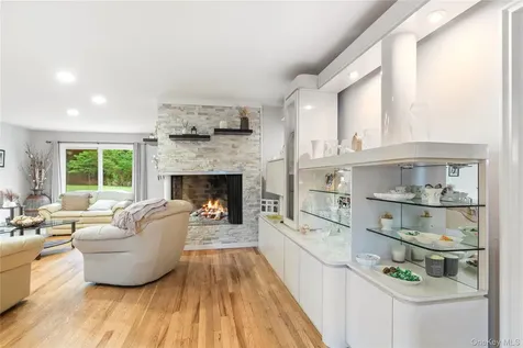 411 S Chelsea Road White Plains NY 10603