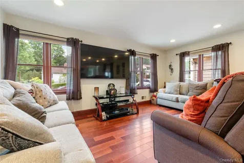 411 S Chelsea Road White Plains NY 10603