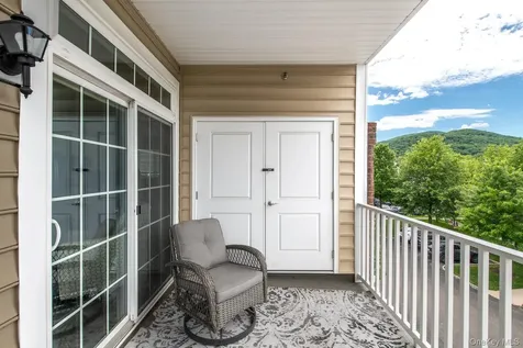 835 Regency Drive Fishkill NY 12524