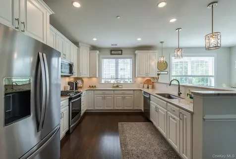 835 Regency Drive Fishkill NY 12524