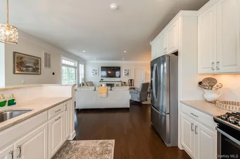 835 Regency Drive Fishkill NY 12524