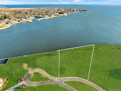 Lot 5 Overlea Court Bay Shore NY 11706