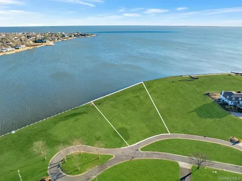 Lot 5 Overlea Court Bay Shore NY 11706