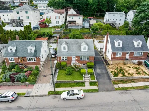 233 Woodland Avenue Yonkers NY 10703