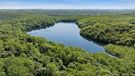 678 Golf Ridge Road Carmel NY 10512