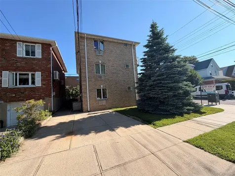 6152 170th Street Fresh Meadows NY 11365