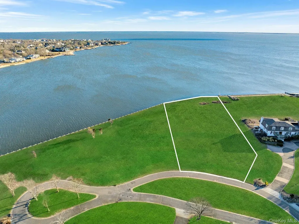 Lot 6 Overlea Court Bay Shore NY 11706