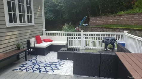 1259 N Country Road Stony Brook NY 11790
