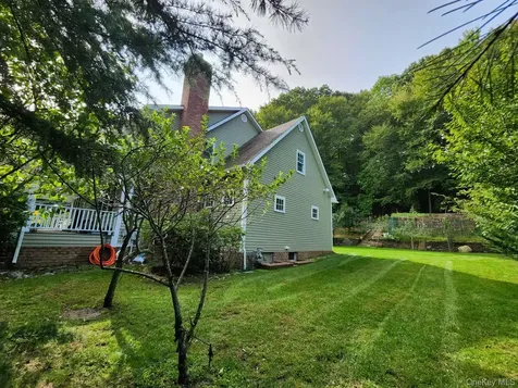 1259 N Country Road Stony Brook NY 11790
