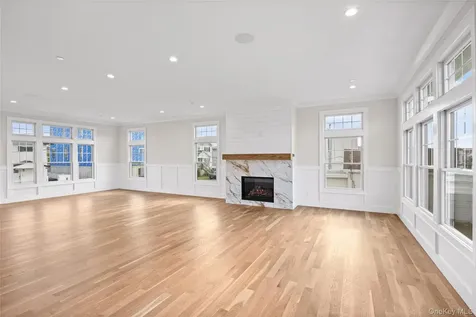 3681 Naomi Street Seaford NY 11783