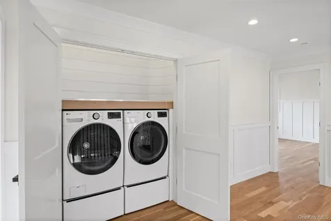 3681 Naomi Street Seaford NY 11783