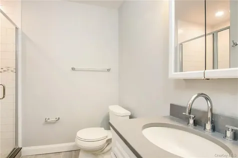 96 Molly Pitcher Lane Yorktown Heights NY 10598