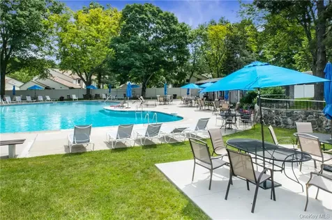 96 Molly Pitcher Lane Yorktown Heights NY 10598