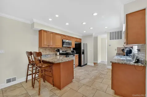 7 Pellbridge Drive Hopewell Junction NY 12533