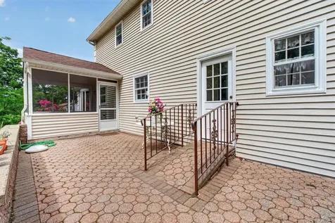 7 Pellbridge Drive Hopewell Junction NY 12533