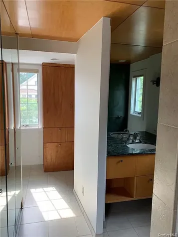 18 Chestnut Avenue Pelham NY 10803