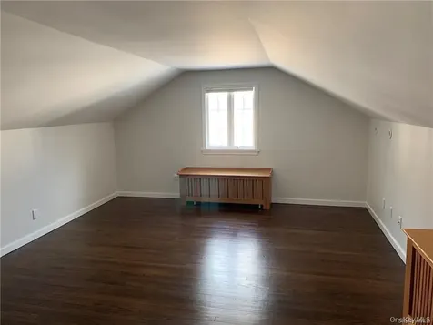 18 Chestnut Avenue Pelham NY 10803