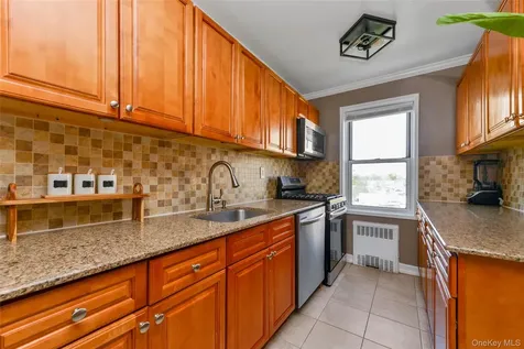 70 Locust Avenue New Rochelle NY 10801