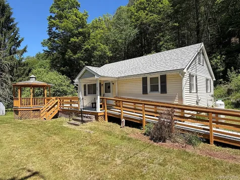 441 County Road 94 Hankins Hankins NY 12741